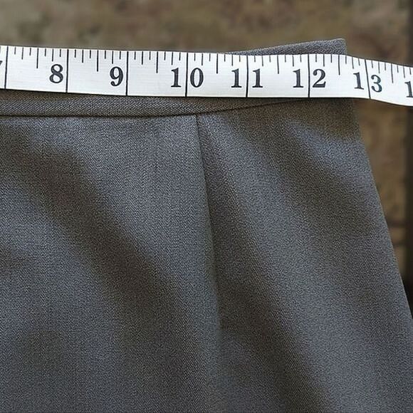 Vtg taupe wool high-waisted below knee length pencil skirt - Picture 8 of 15